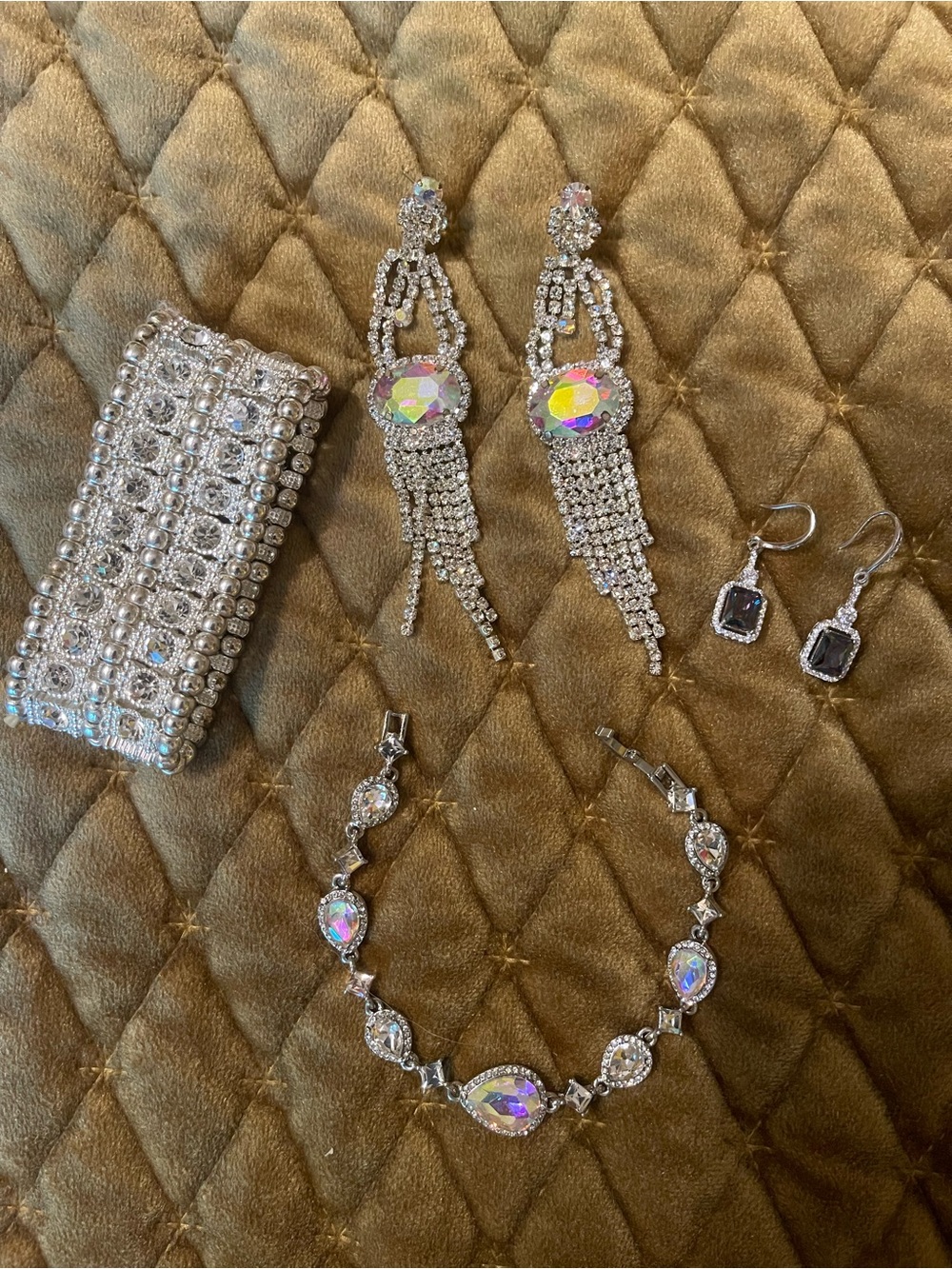 Crystal Drop Statement Earrings and 2 Bracelets Set in Silver